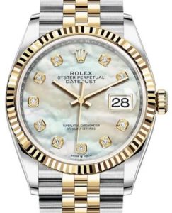 Suisses montres de copie Rolex à vendre sont coordonnées avec de l'acier et de l'or.